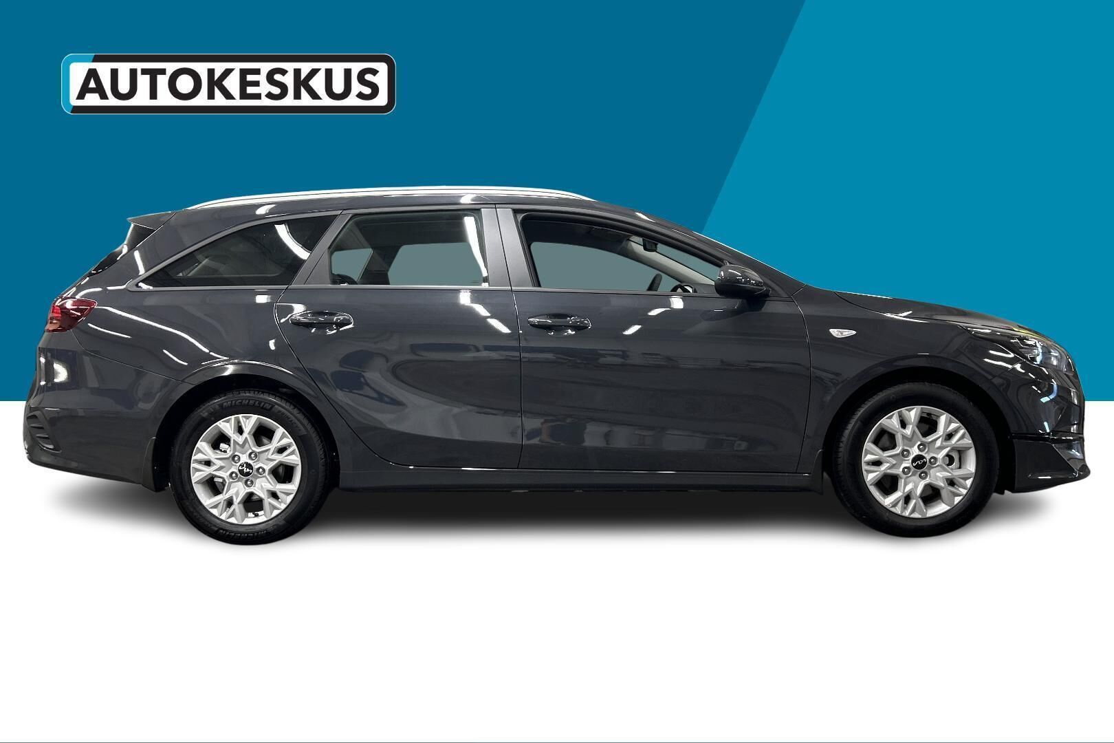 Kia Ceed iso kuva 3