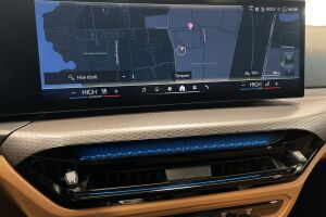 BMW i4 esikatselu 10