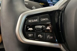 BMW i4 esikatselu 12