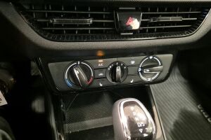 Skoda Fabia esikatselu 16