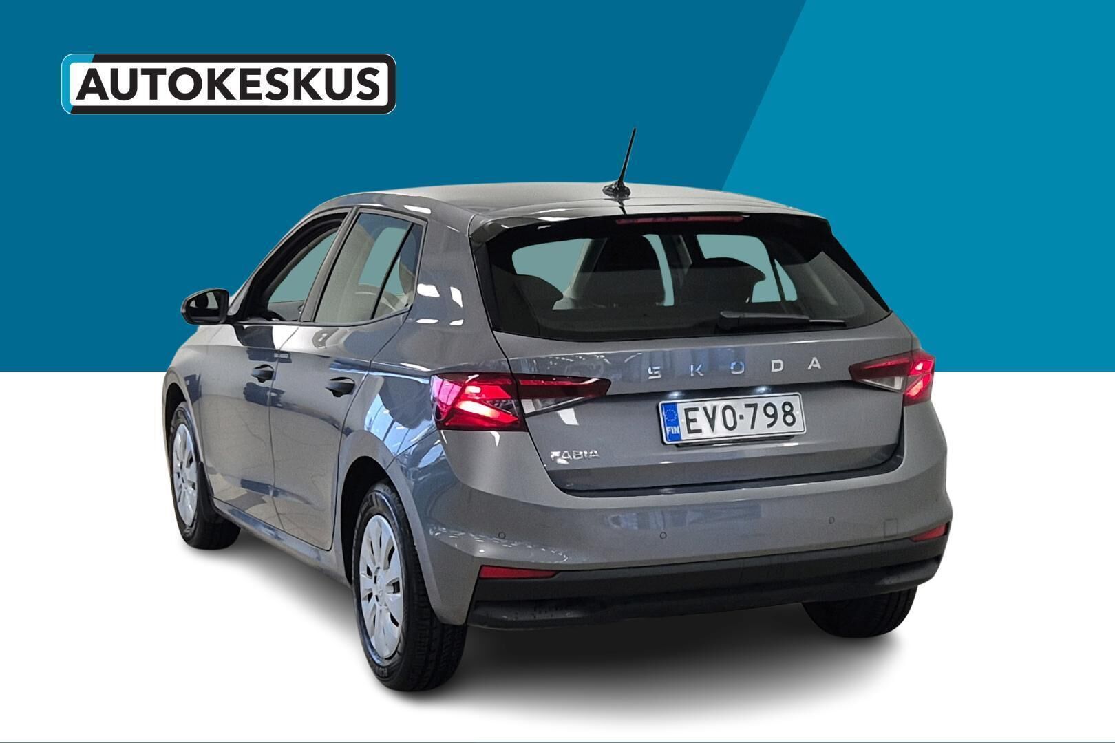 Skoda Fabia iso kuva 7