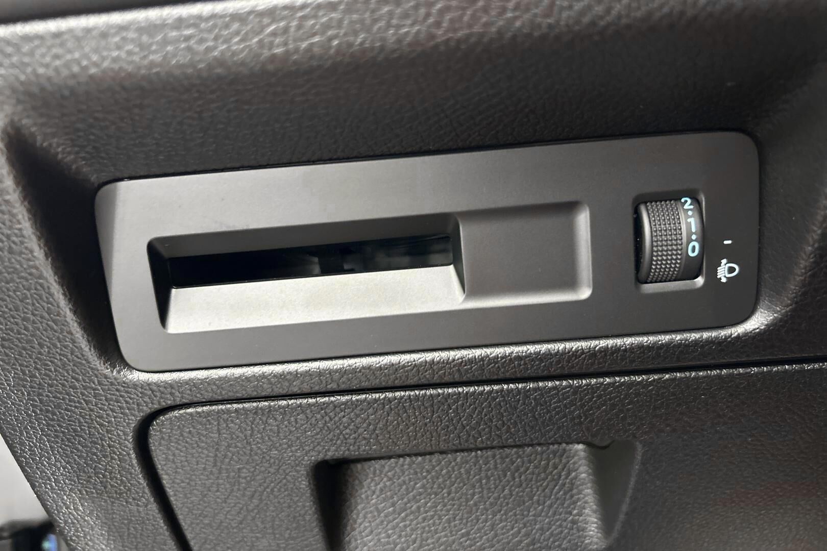 BYD Seal U iso kuva 19