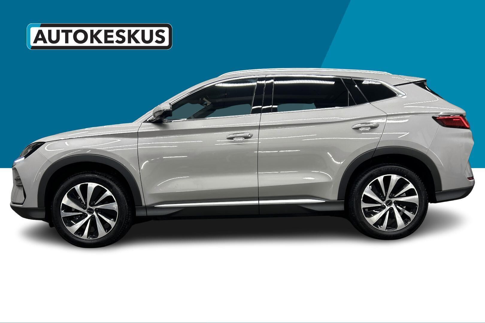 BYD Seal U iso kuva 7