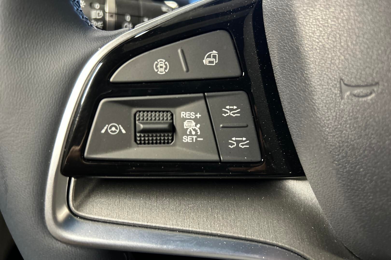 BYD Seal U iso kuva 22