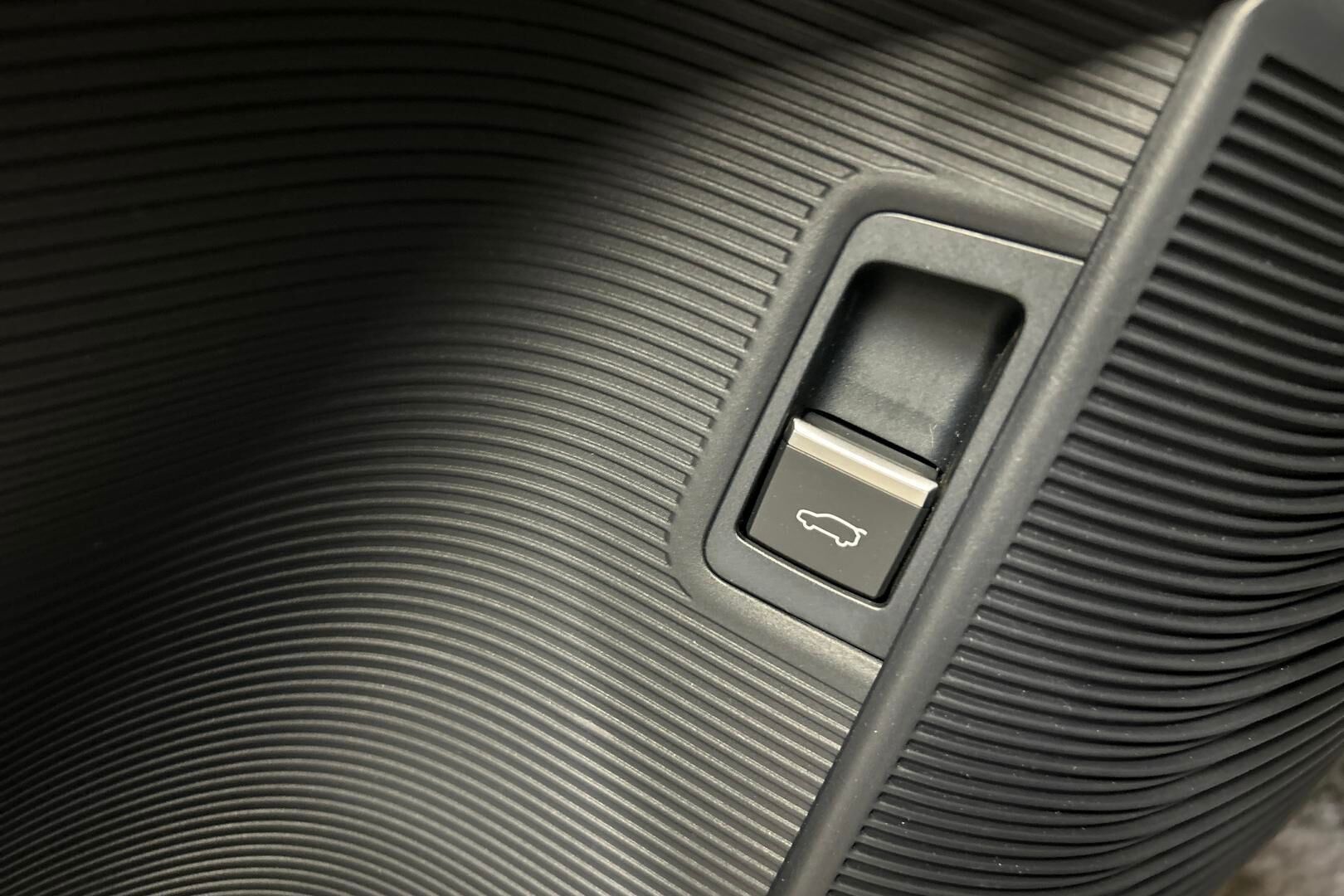 BYD Seal U iso kuva 24