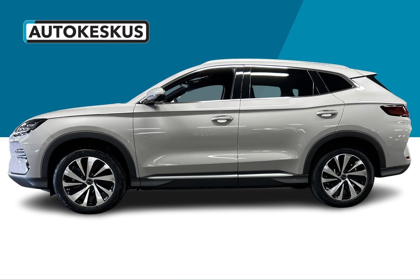 BYD Seal U iso kuva 8