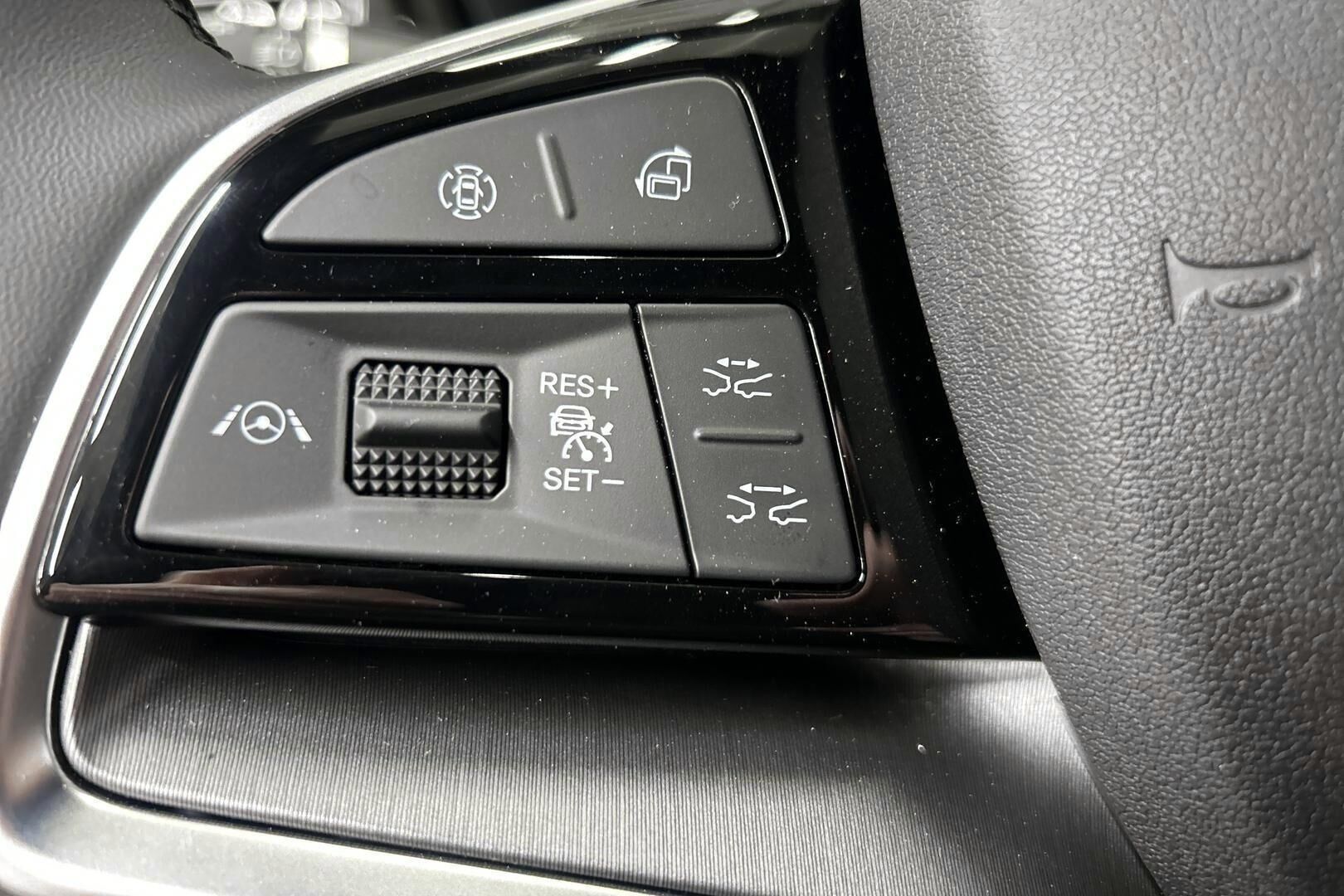 BYD Seal U iso kuva 9
