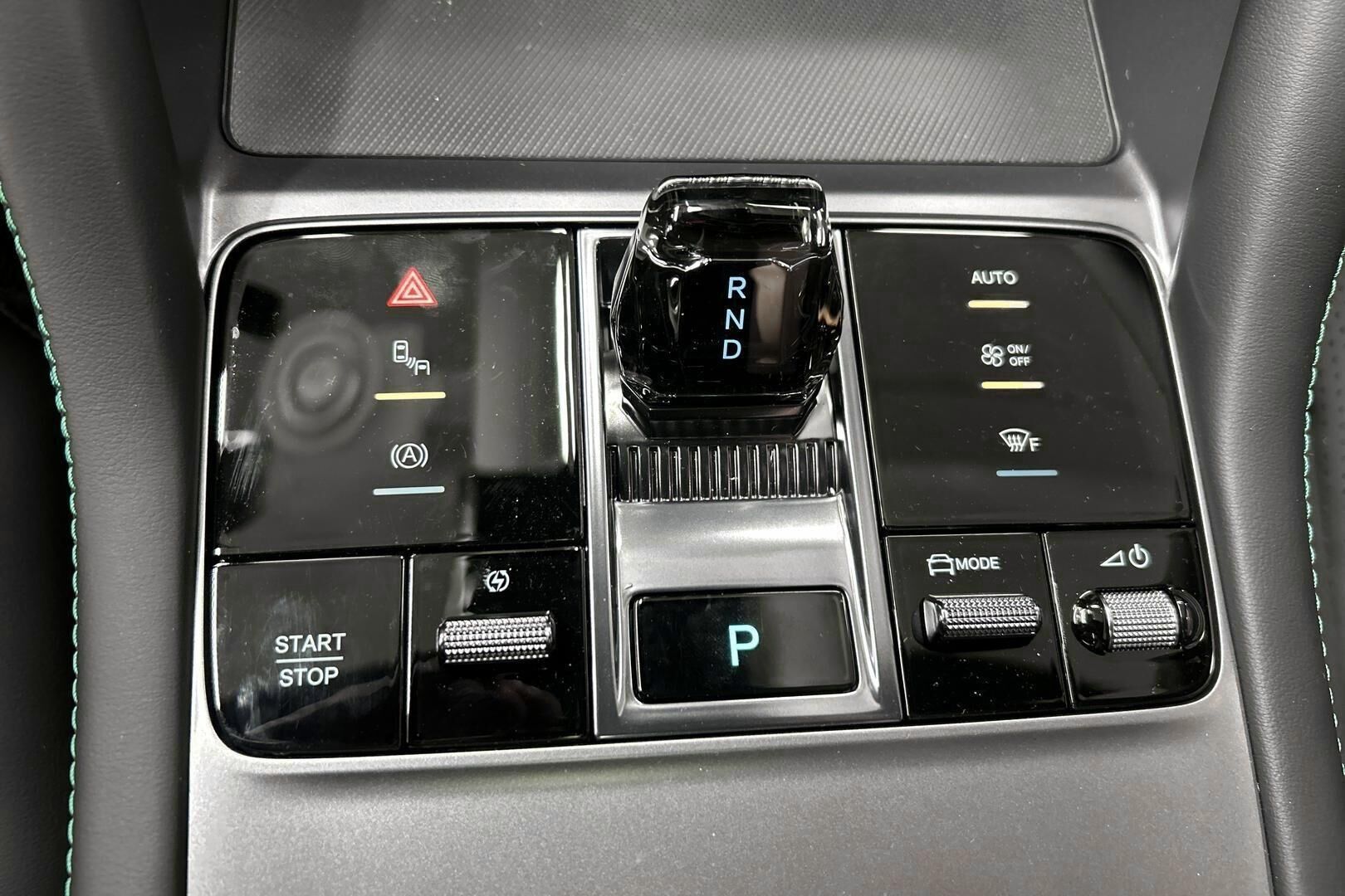 BYD Seal U iso kuva 25