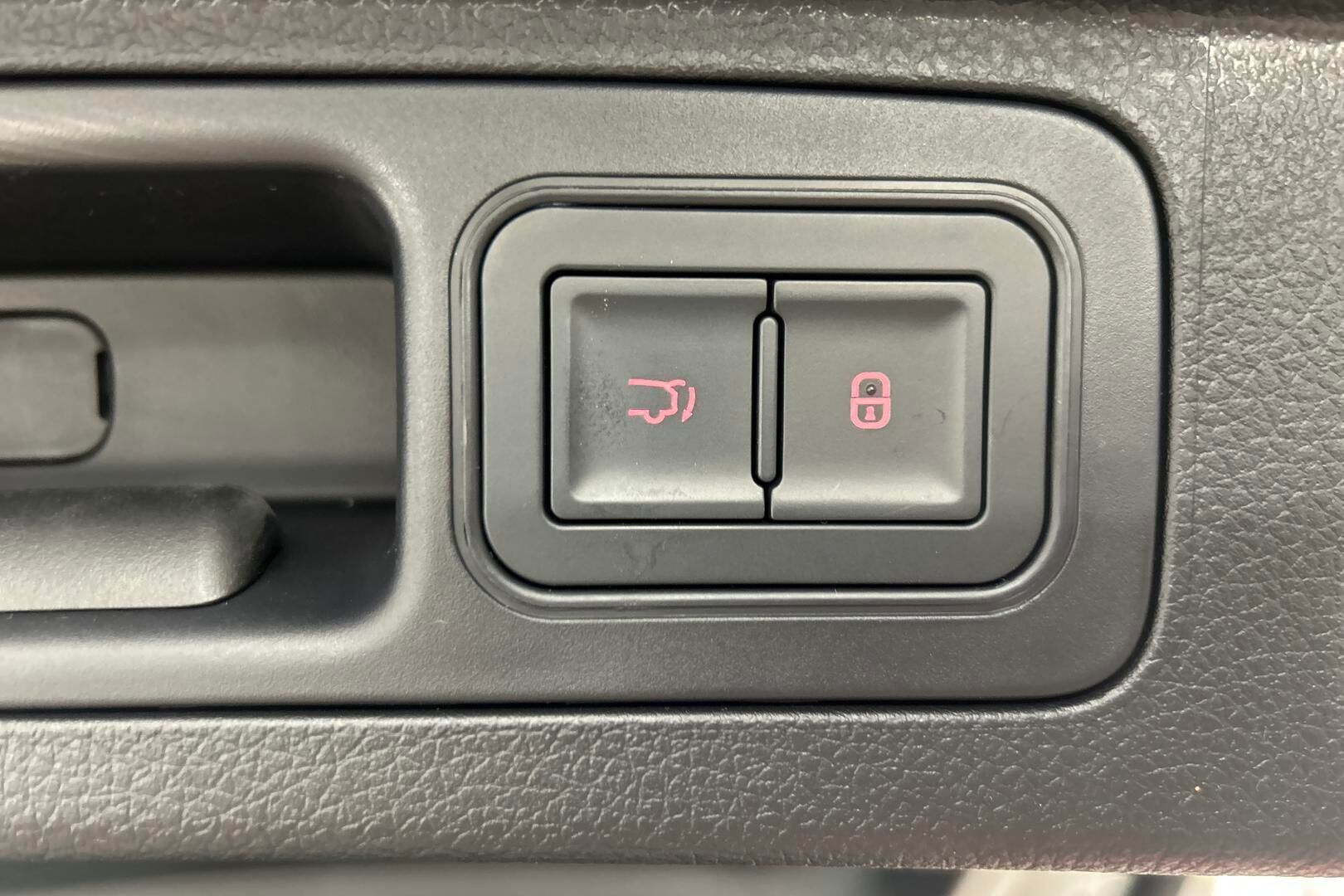 BYD Seal U iso kuva 22