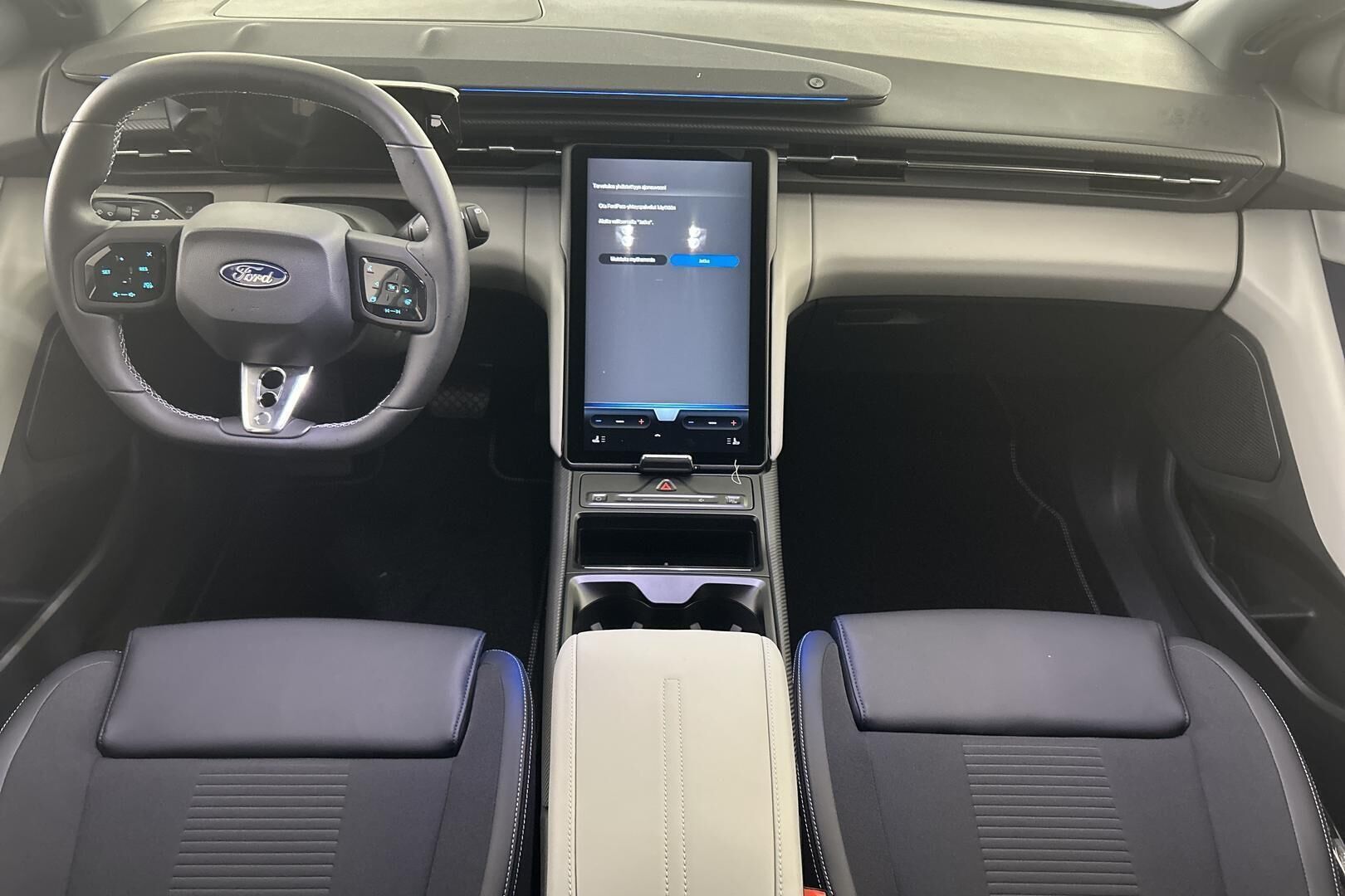 Ford Capri iso kuva 10