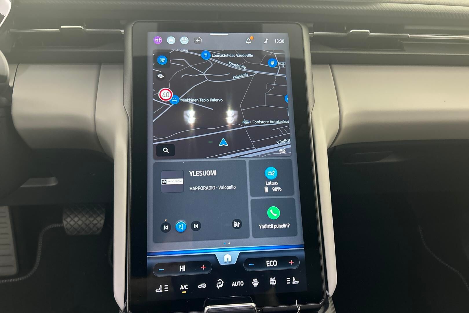 Ford Capri iso kuva 16