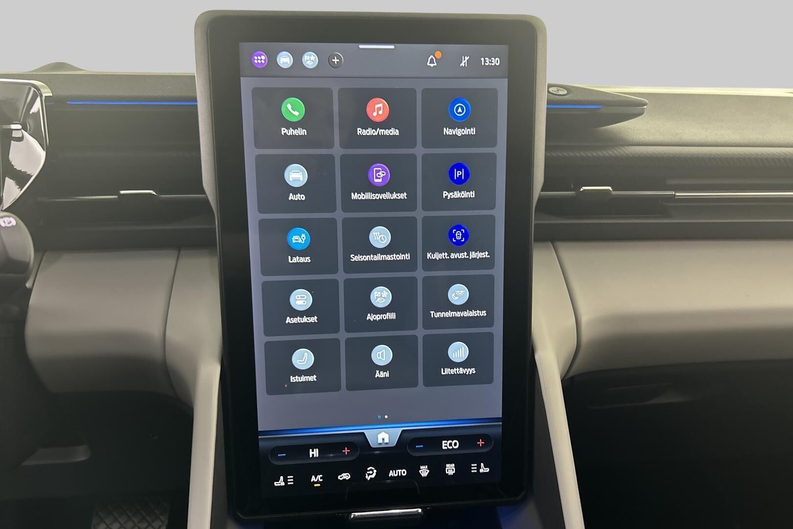 Ford Capri iso kuva 18