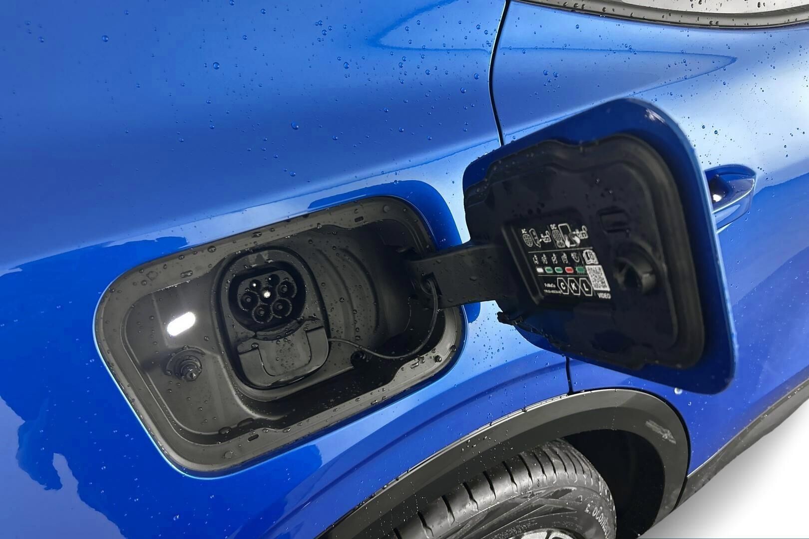 Ford Capri iso kuva 30