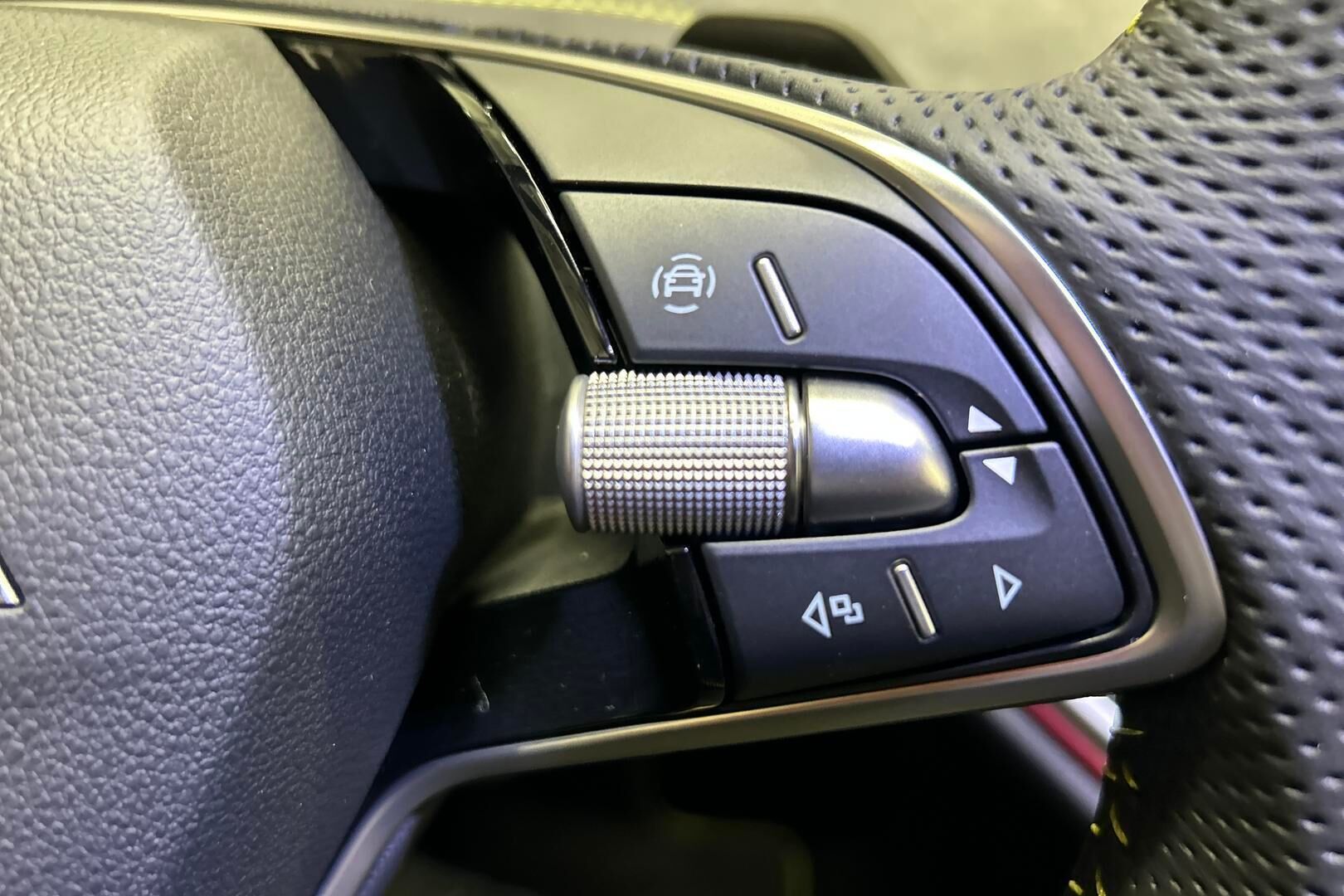 Skoda Enyaq iso kuva 17