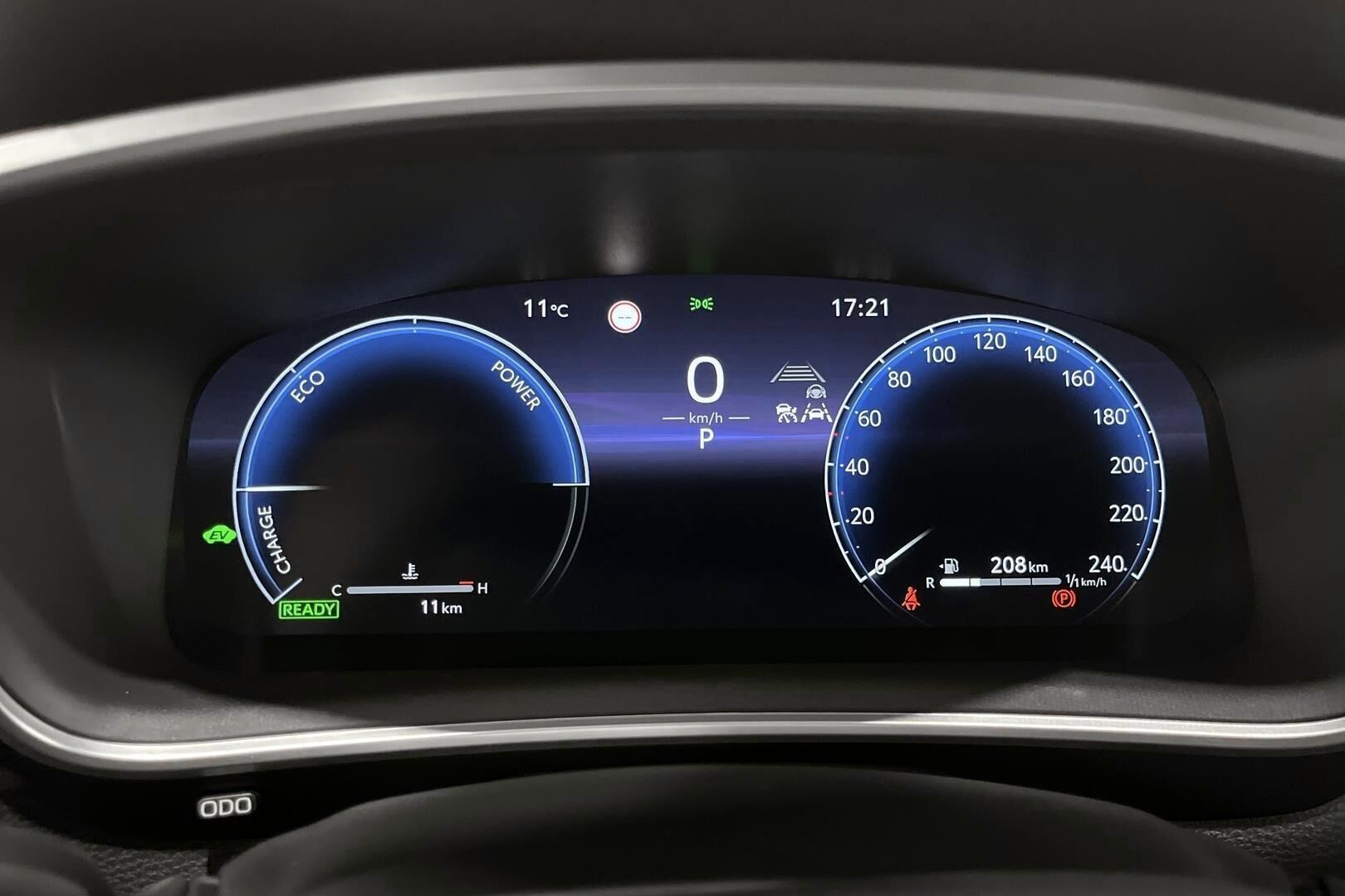 Toyota Corolla Cross iso kuva 12