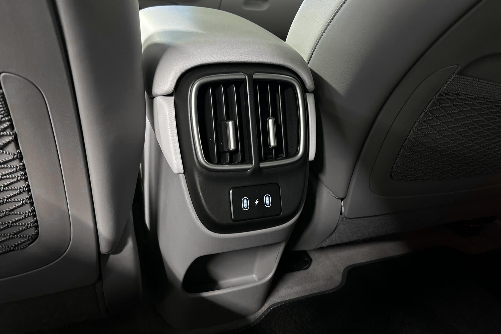Hyundai IONIQ 6 iso kuva 14