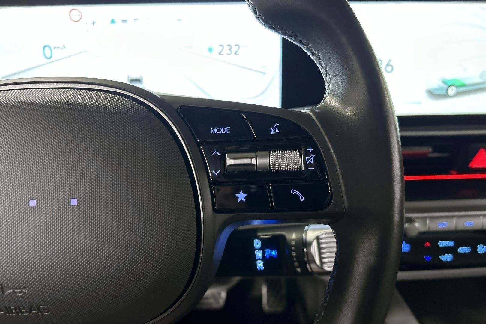 Hyundai IONIQ 6 iso kuva 18