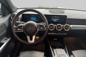 Mercedes-Benz EQB esikatselu 2