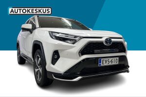 Toyota RAV4 Plug-in esikatselu 2