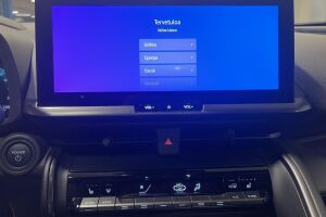 Toyota C-HR esikatselu 11