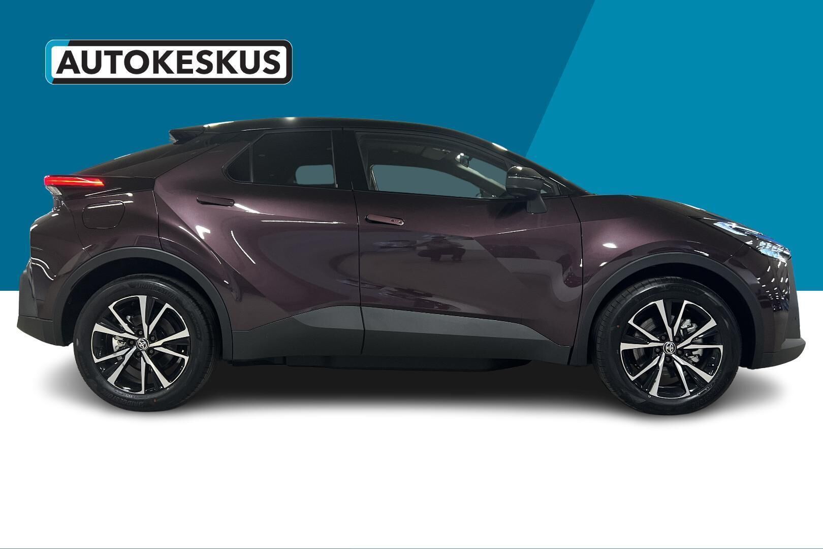 Toyota C-HR iso kuva 2