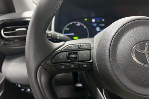 Toyota Yaris esikatselu 16