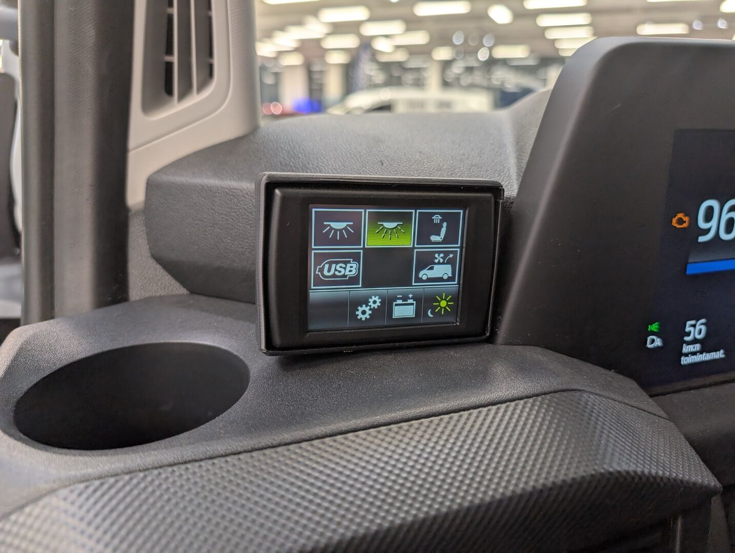 Ford Transit Custom iso kuva 3