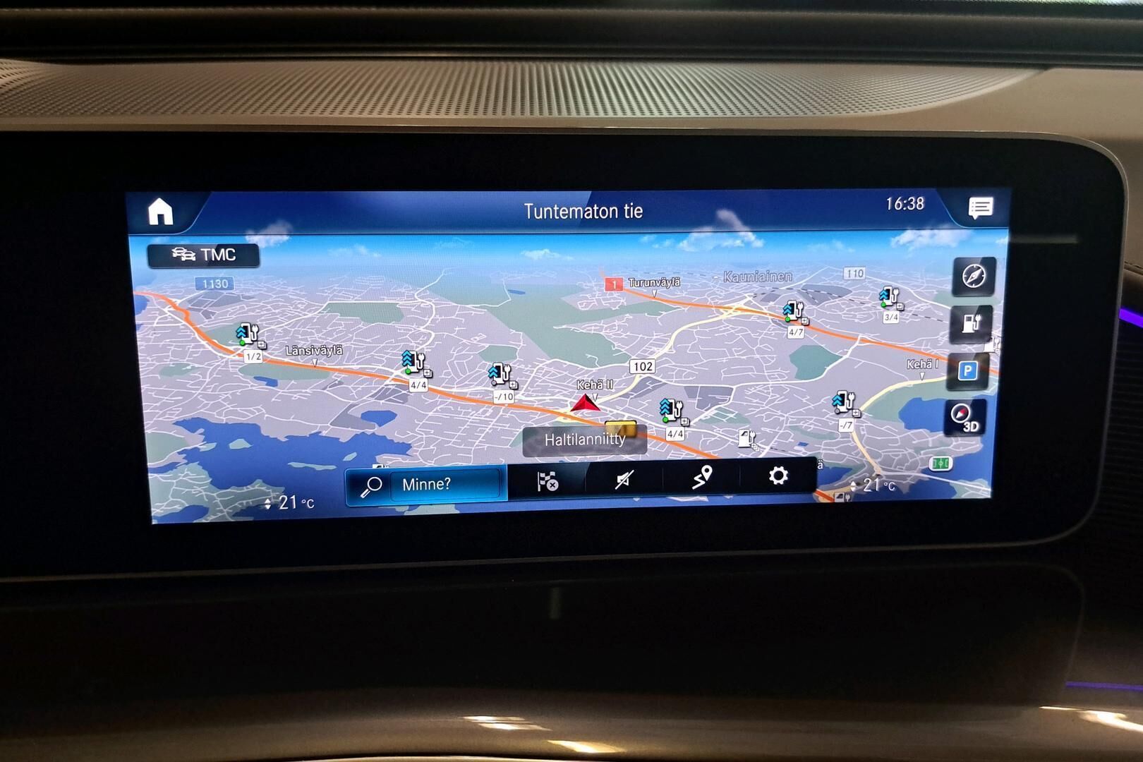 MERCEDES-BENZ EQC iso kuva 12