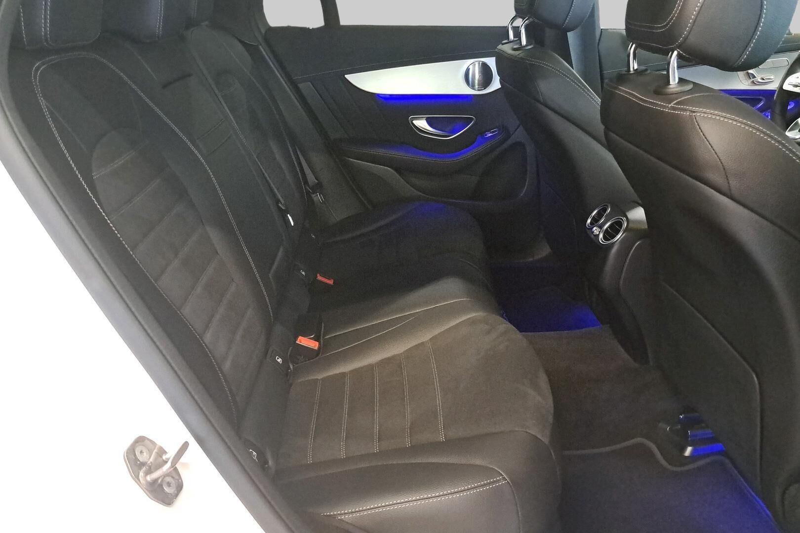MERCEDES-BENZ EQC iso kuva 8