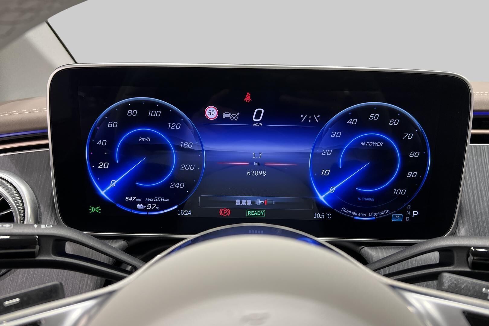 MERCEDES-BENZ EQE iso kuva 13