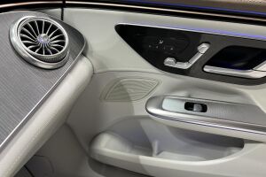 MERCEDES-BENZ EQE esikatselu 23