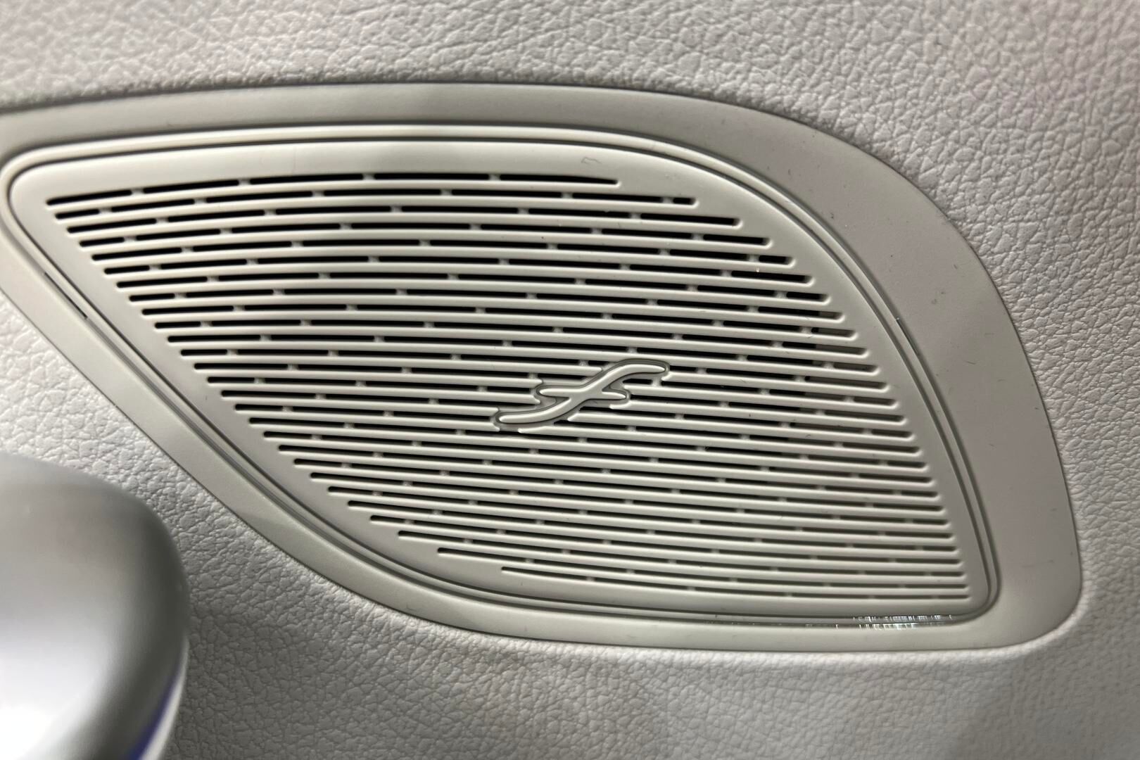 MERCEDES-BENZ EQE iso kuva 28