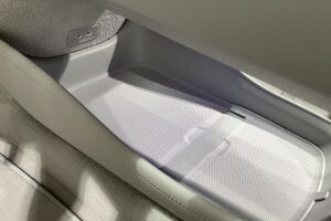 MERCEDES-BENZ EQE esikatselu 31