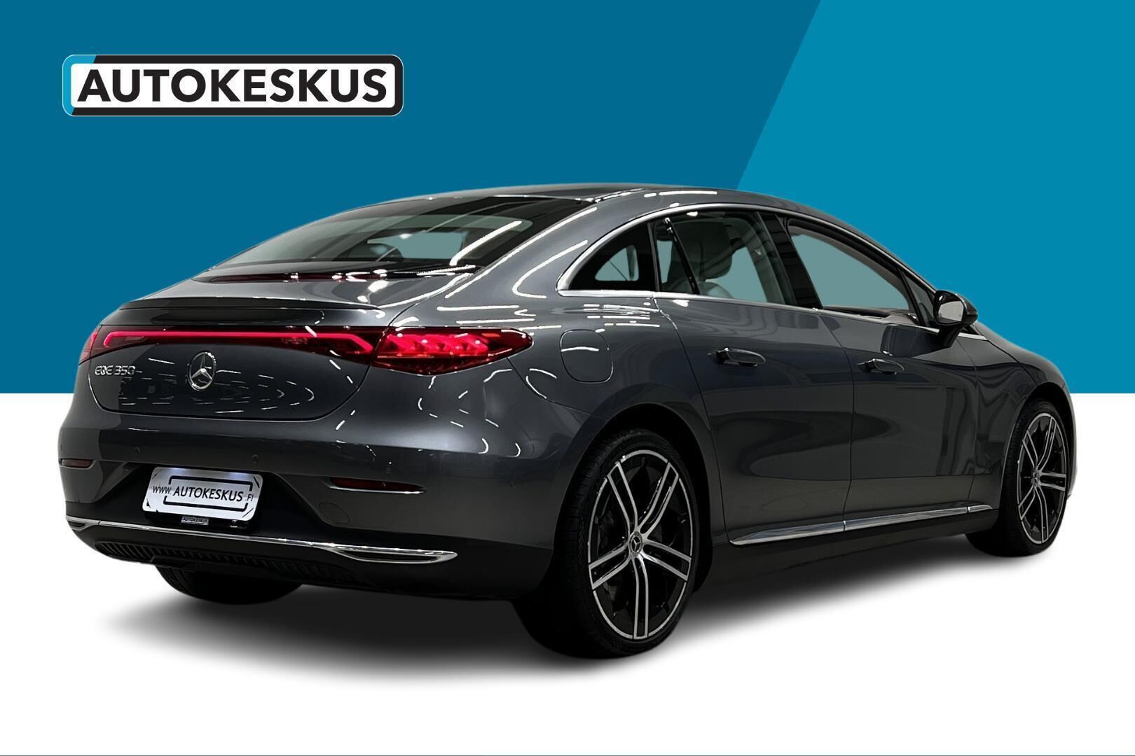 MERCEDES-BENZ EQE iso kuva 5