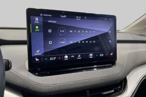 SKODA ENYAQ esikatselu 38