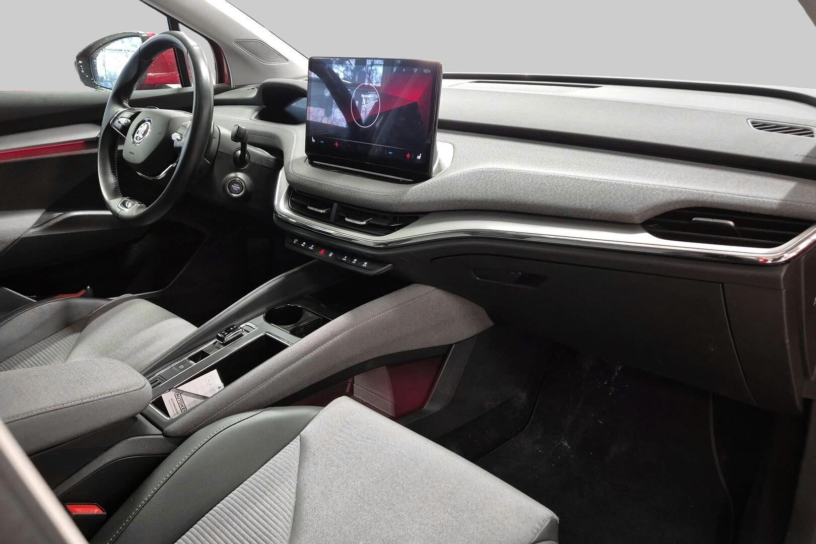 SKODA ENYAQ iso kuva 5
