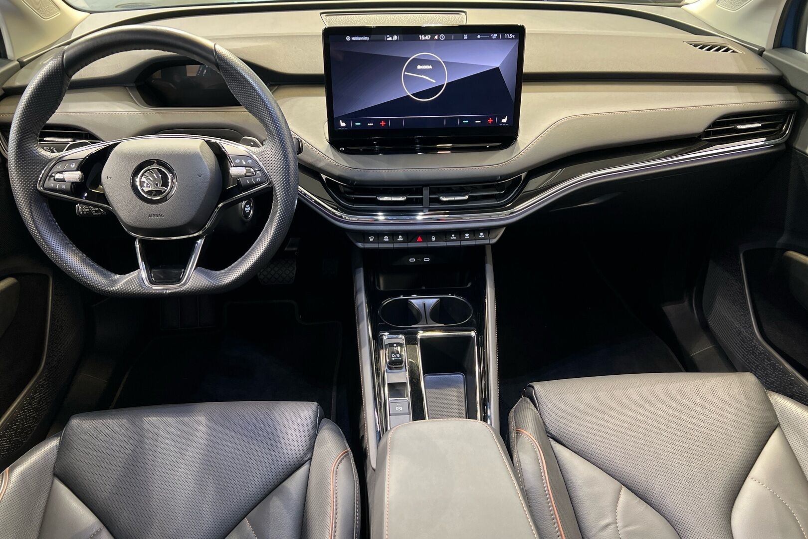 SKODA ENYAQ iso kuva 11