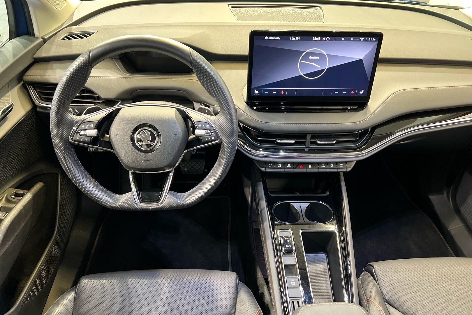 SKODA ENYAQ iso kuva 12
