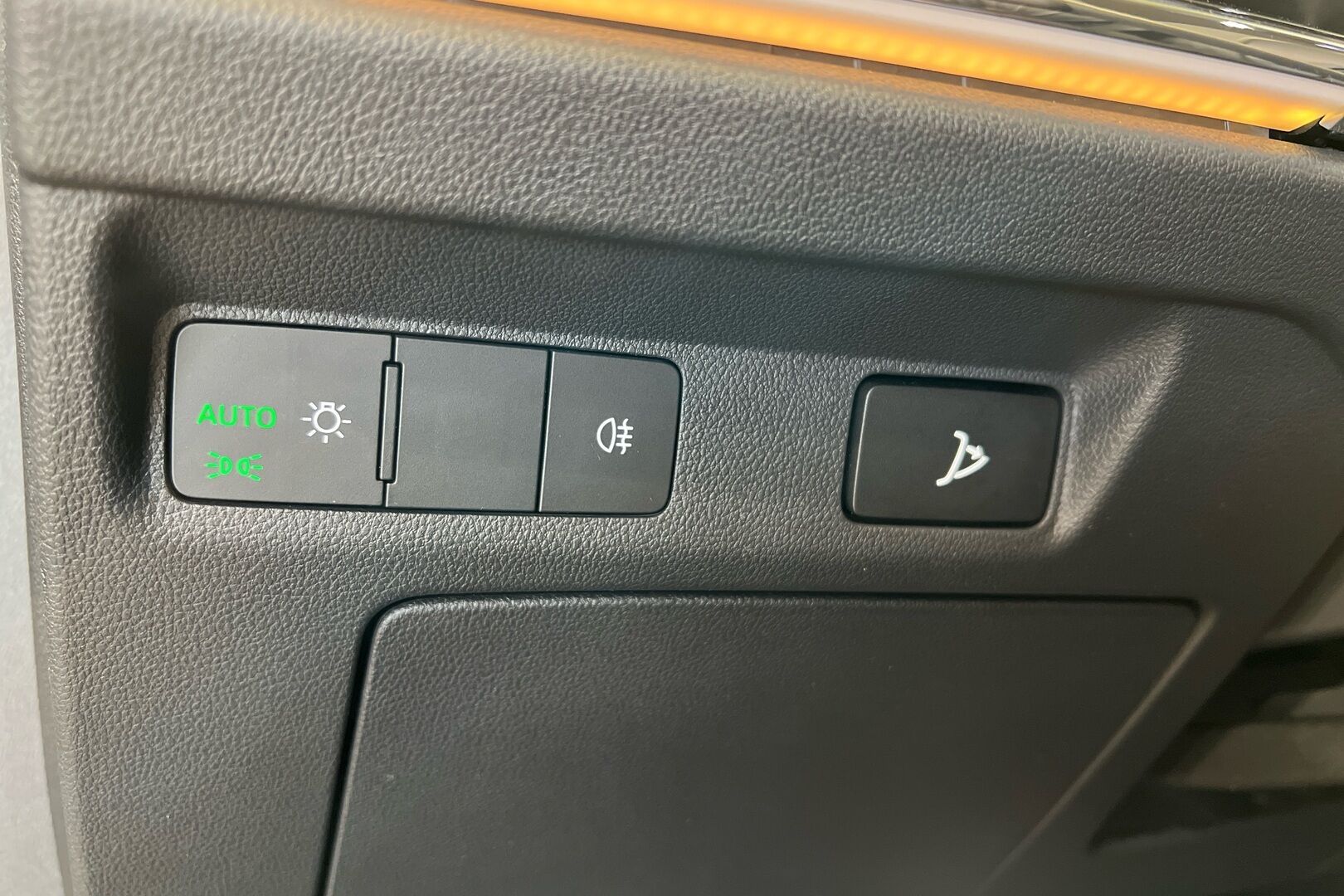 SKODA ENYAQ iso kuva 22