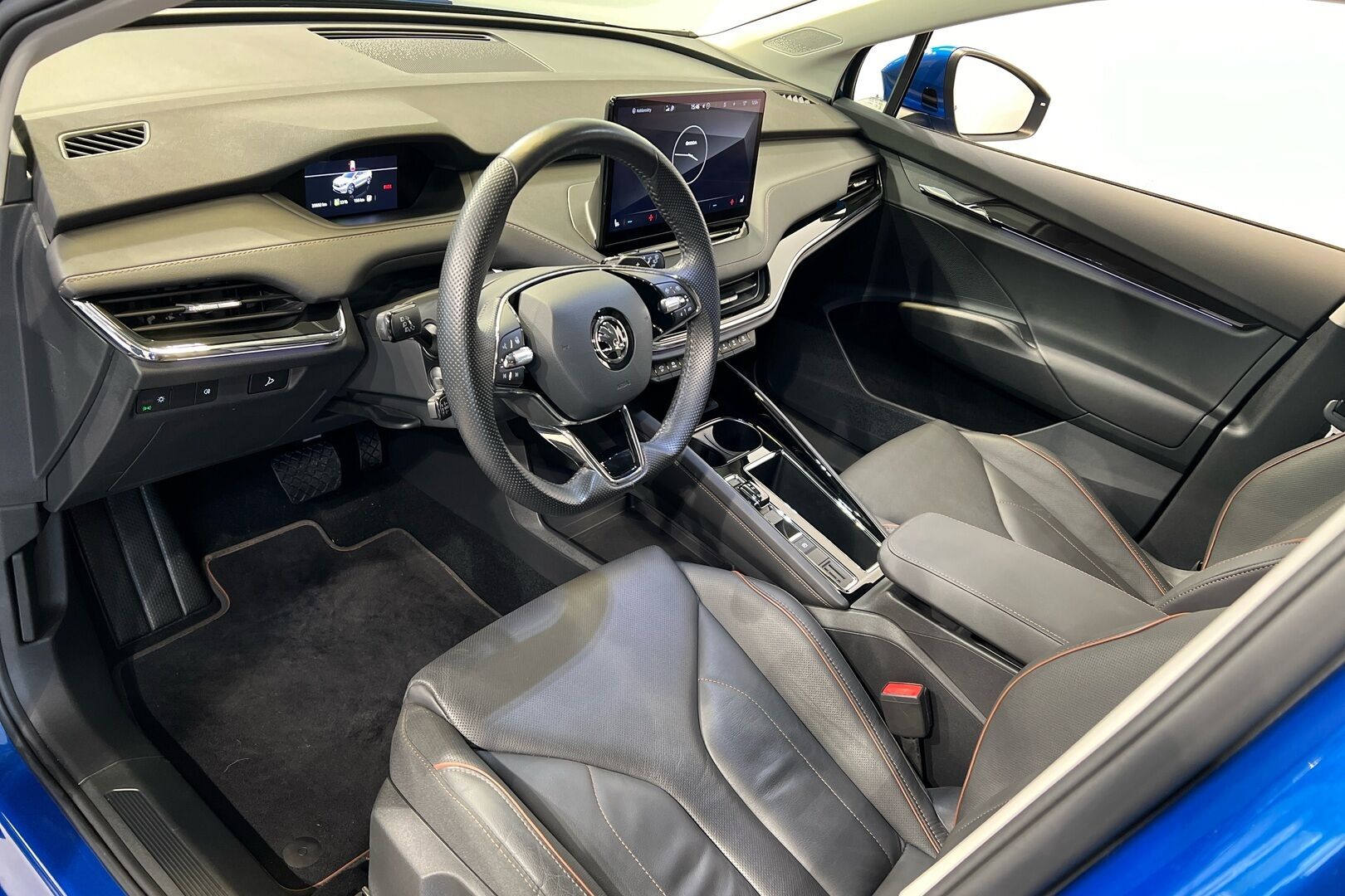 SKODA ENYAQ iso kuva 6