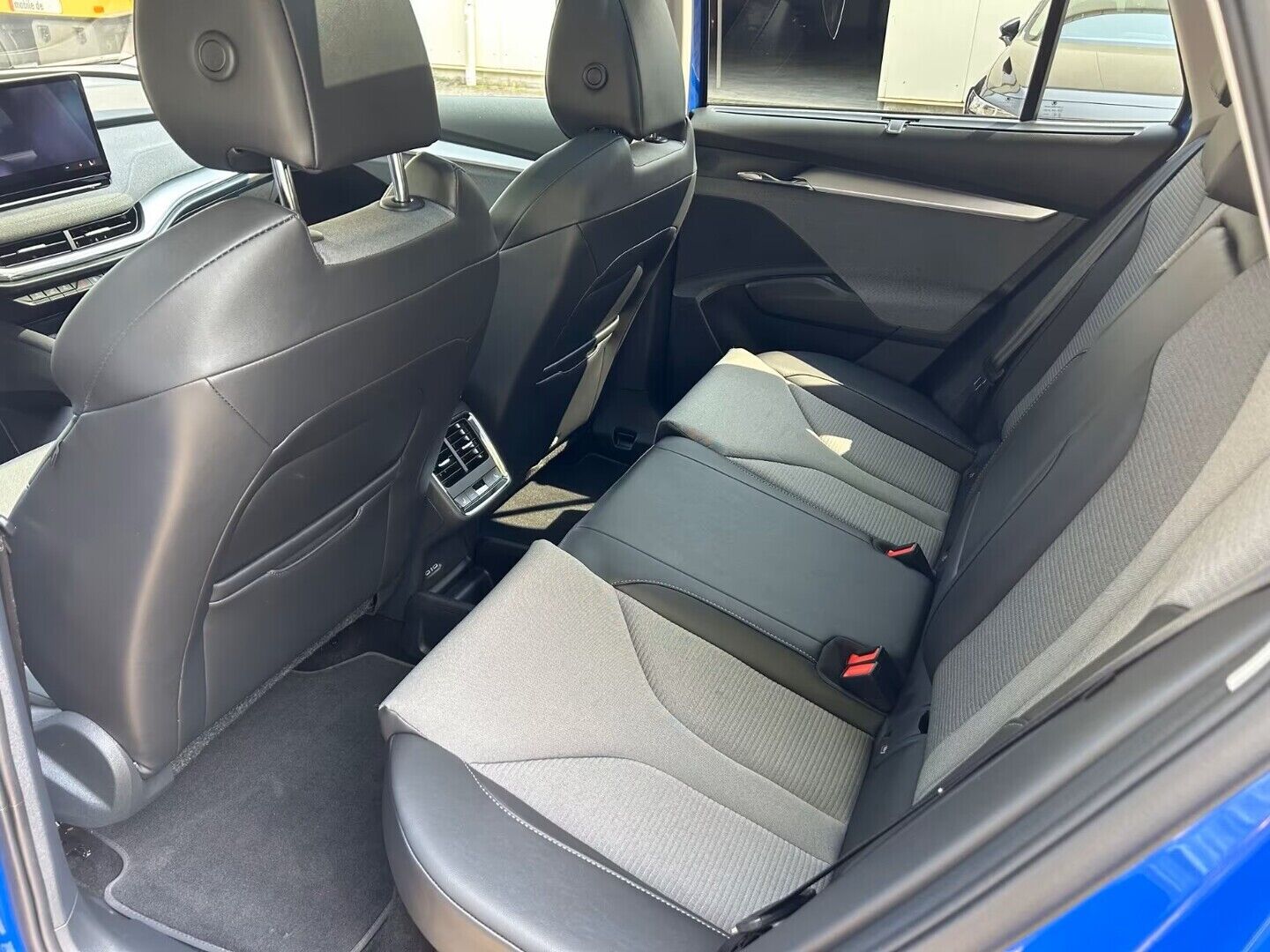 SKODA ENYAQ iso kuva 3