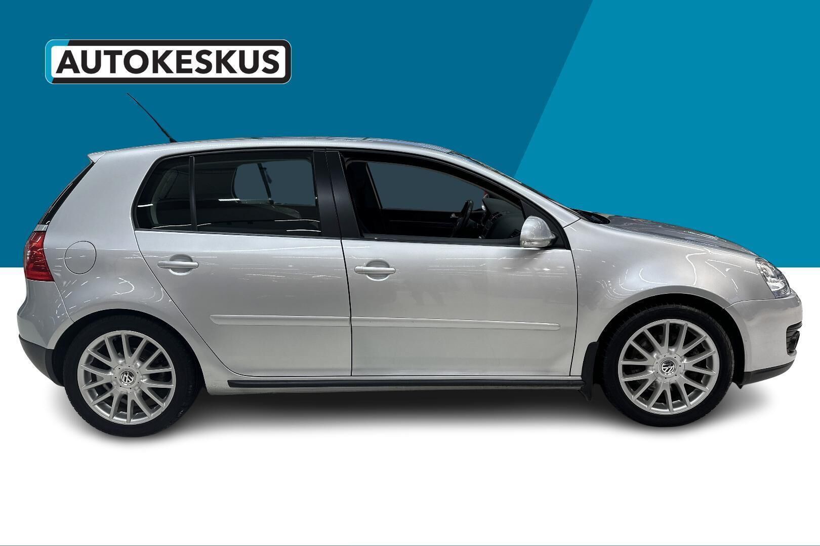 Volkswagen Golf iso kuva 4