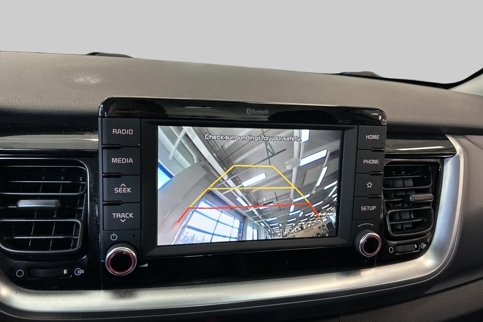 Kia Stonic iso kuva 18