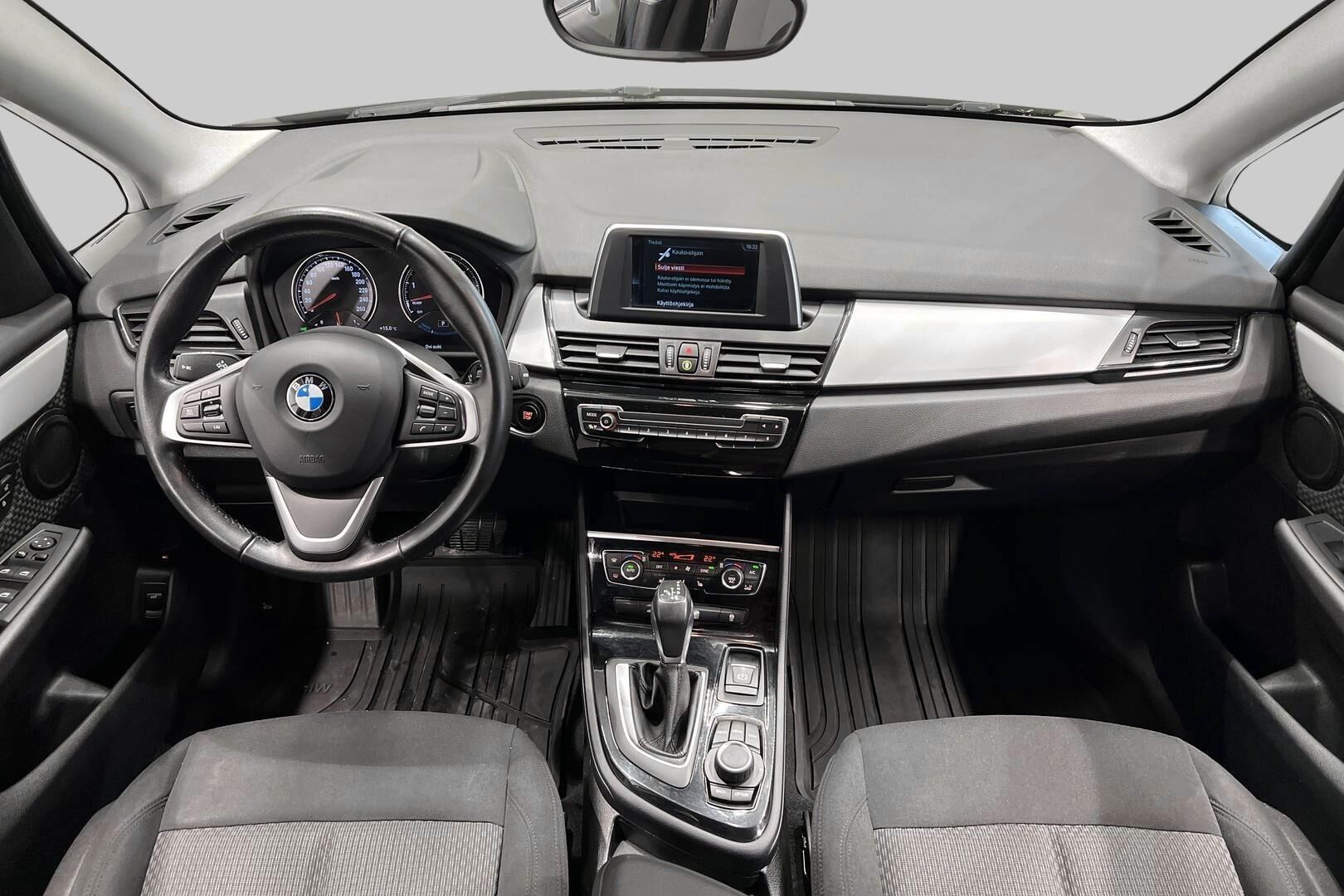 BMW 2-SARJA iso kuva 11
