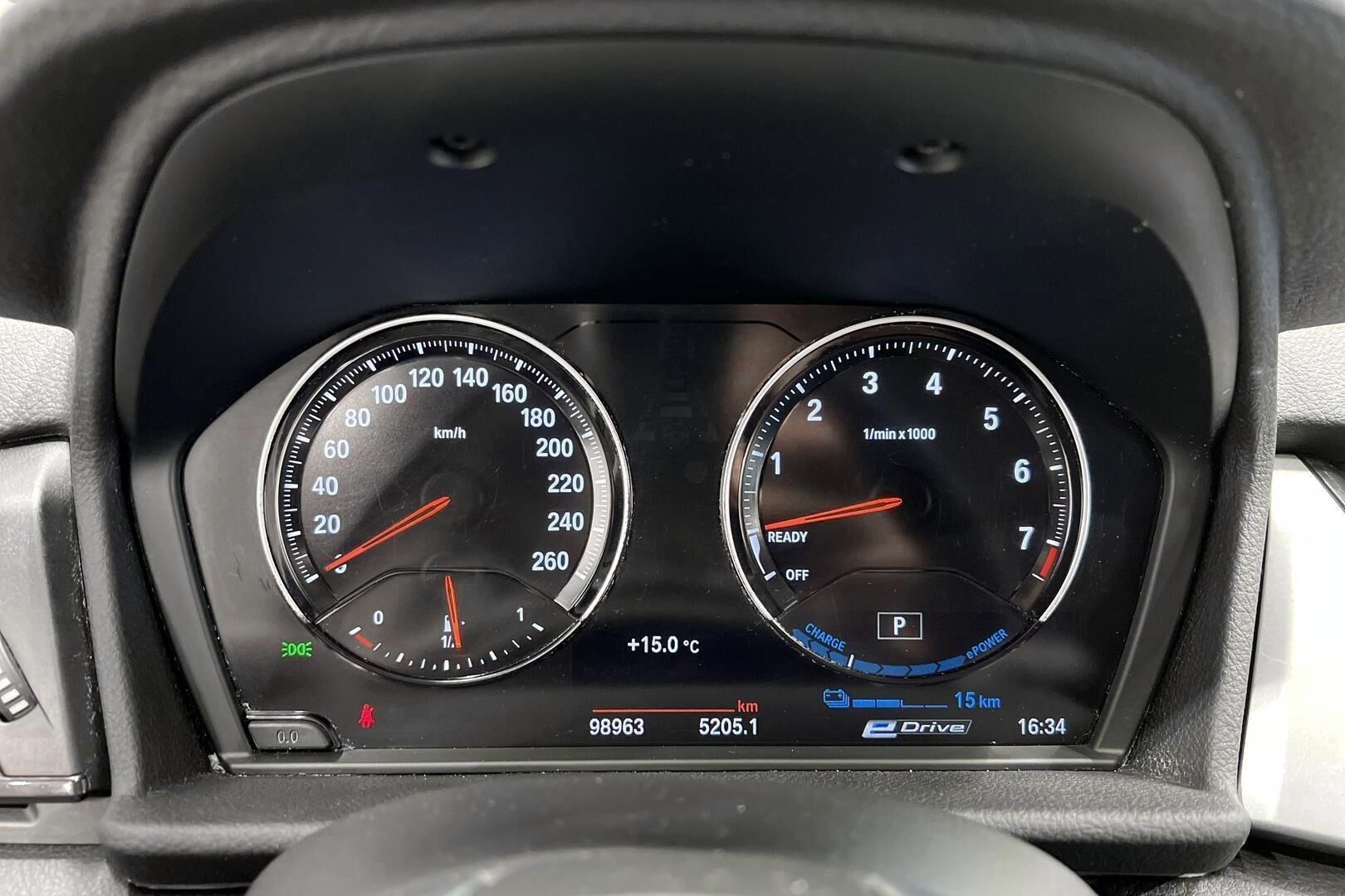 BMW 2-SARJA iso kuva 14