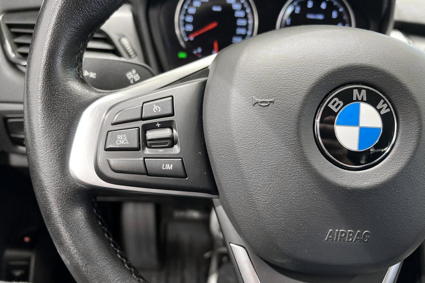 BMW 2-SARJA iso kuva 25