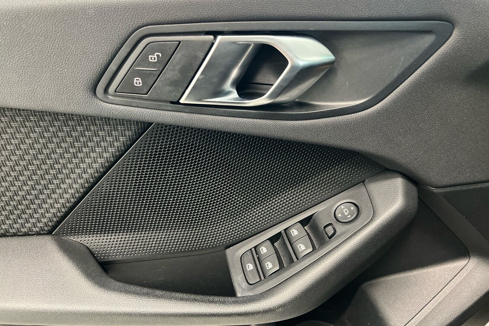 BMW 1-sarja iso kuva 18