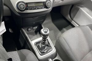 Kia cee'd esikatselu 17