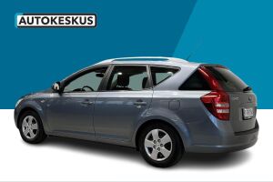 Kia cee'd esikatselu 7