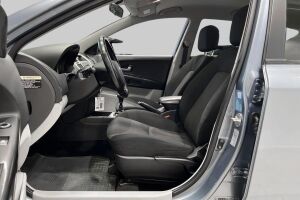 Kia cee'd esikatselu 9